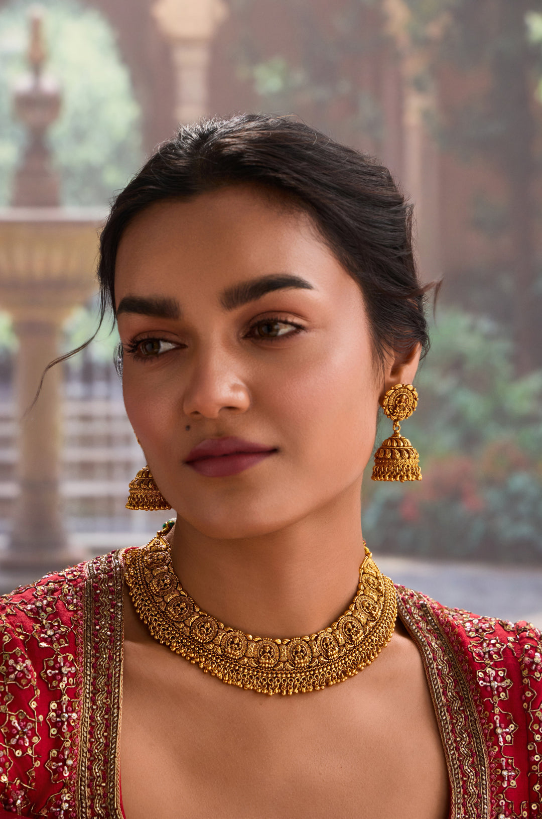 Ronisha Temple Work Necklace Set