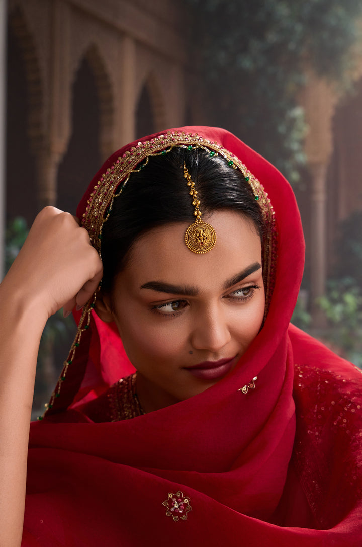 Sehar Temple Work Maangtikka