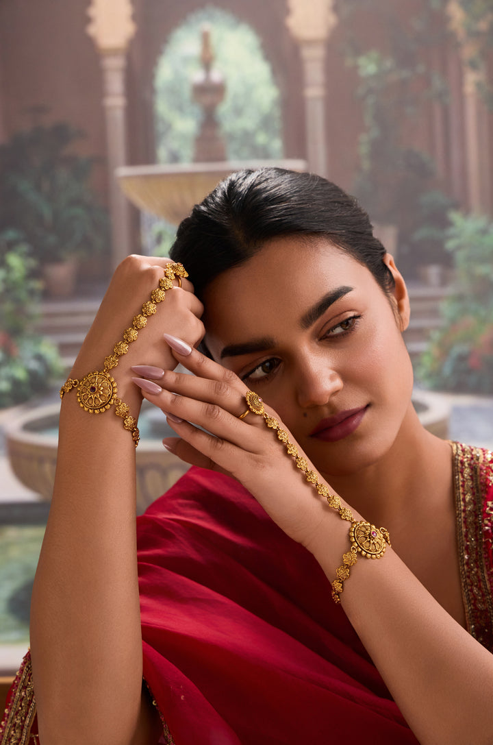 Veena Temple Hathphool Bracelet