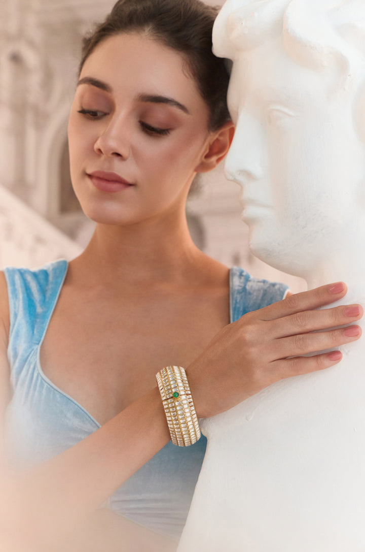 Iravisha Kundan Bangle