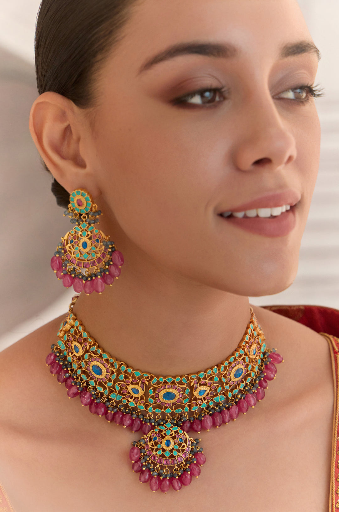 Shagufta Kundan Necklace Set