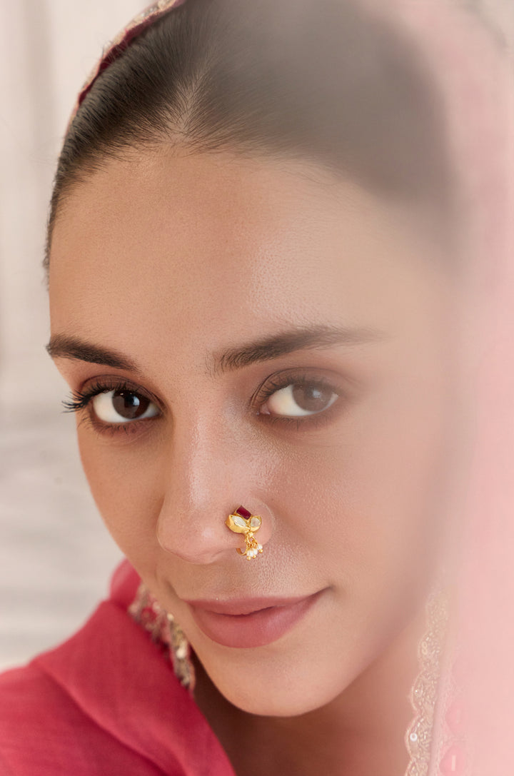 Gurika Red Kundan Nosepin