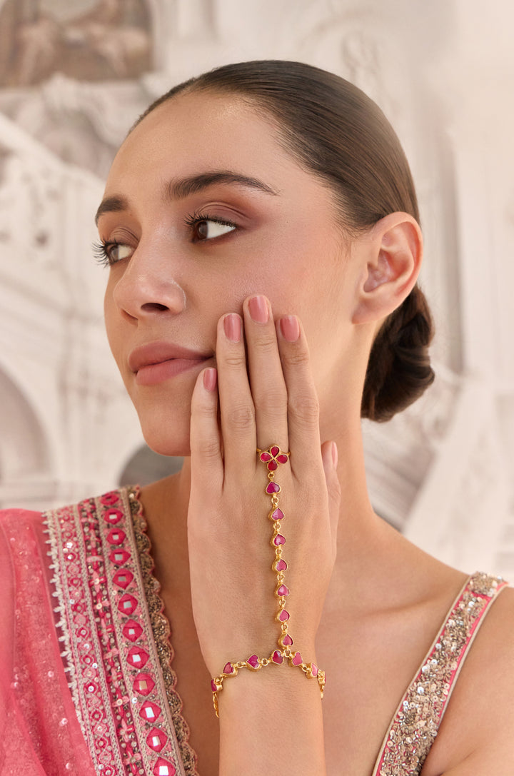 Veda Red Kundan Hathphool Bracelet