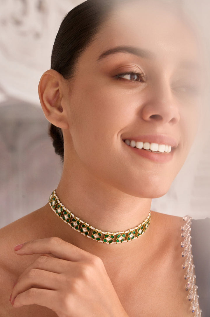 Nilofer Green Kundan Necklace