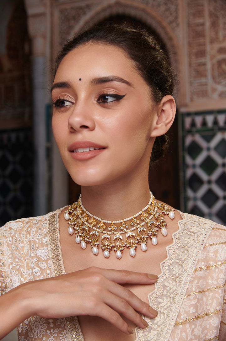 Nigaar Chand Kundan Necklace