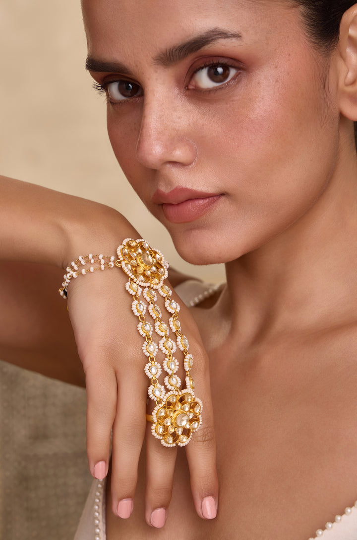 Iraja Floral Kundan Hatphool Bracelet