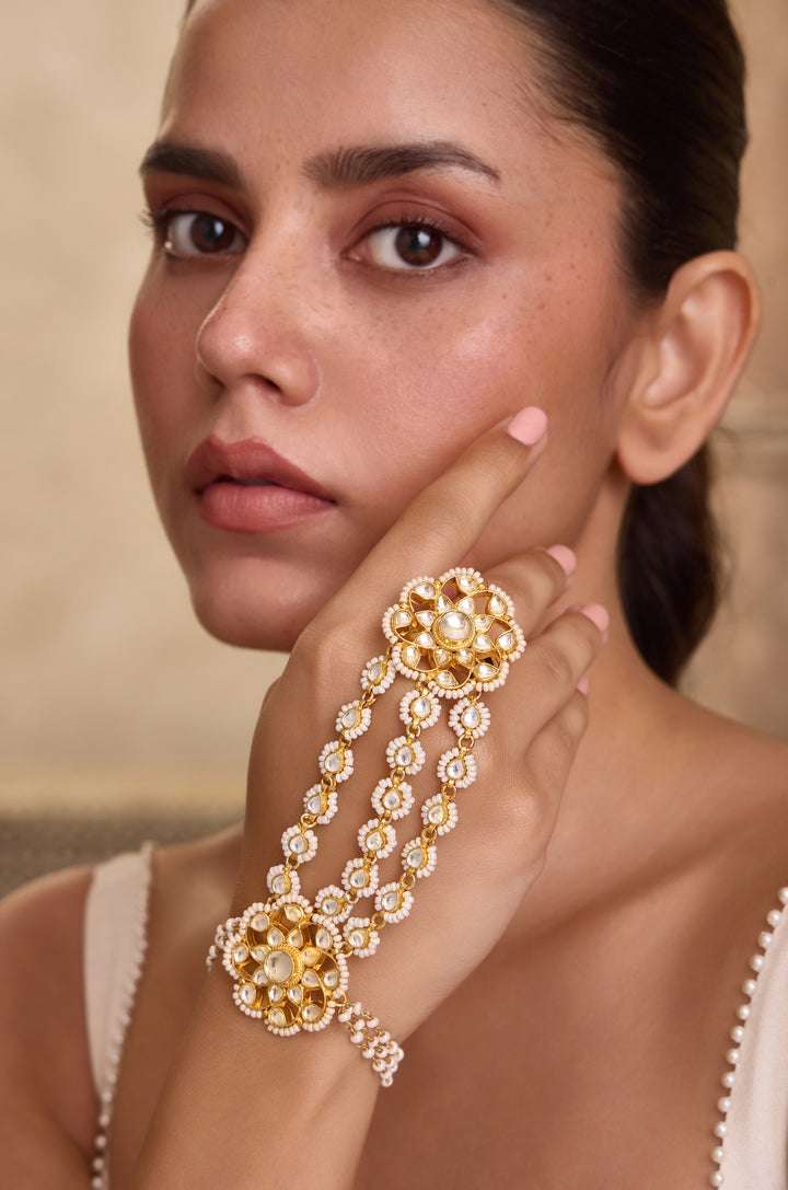 Iraja Floral Kundan Hatphool Bracelet