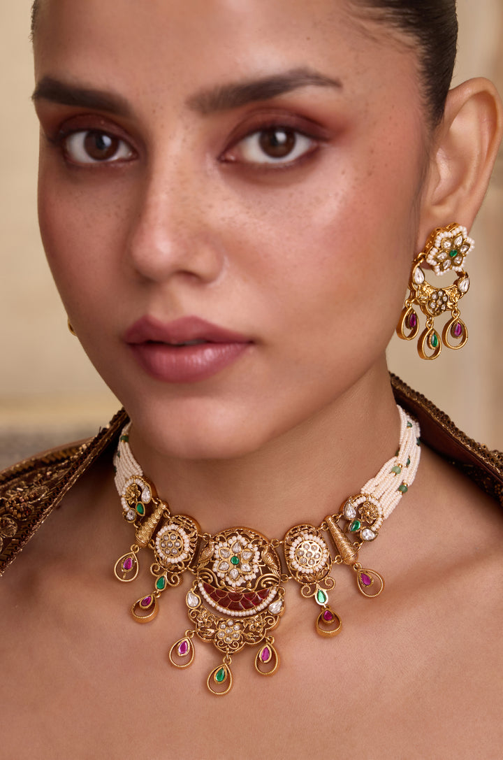 Dhaara Kundan Necklace Set