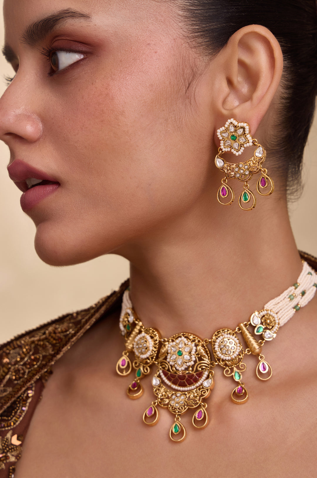 Dhaara Kundan Necklace Set