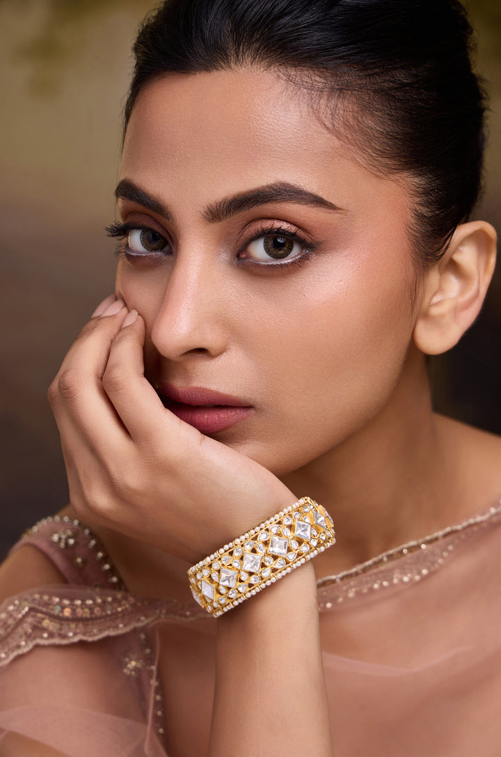 Mishthi Polki Silver Bangle