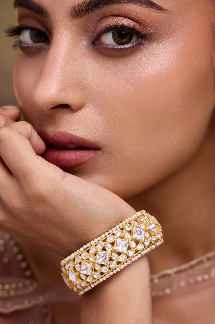 Mishthi Polki Silver Bangle
