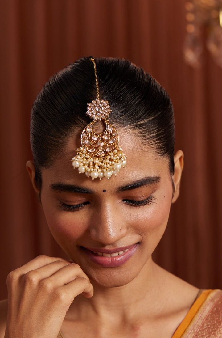 Helen Polki Maang tikka