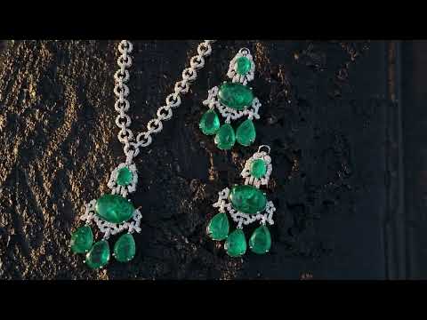 Anara Green Necklace Set