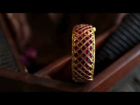 Nysa Ruby Pink Bangle