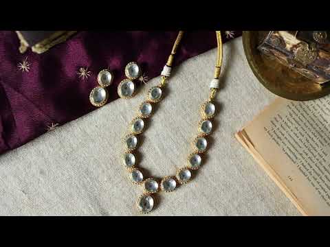 Oeshi Polki Necklace Set