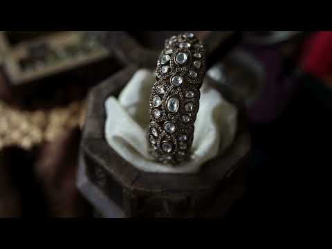 Jeevi Victorian Polki Bangle