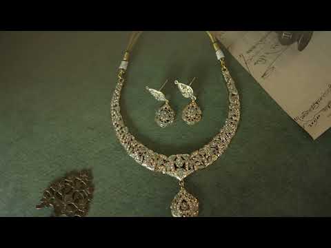 Ariyaah Turquoise Jadau Necklace Set