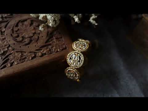 Uddita Kundan Bangle