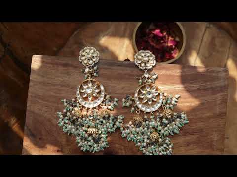 Amara Kundan Jhumki Earrings