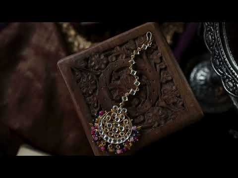 Ruth Multicolored Kundan Maangtikka