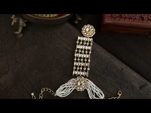 Mahir Pearl And Kundan Hathphool