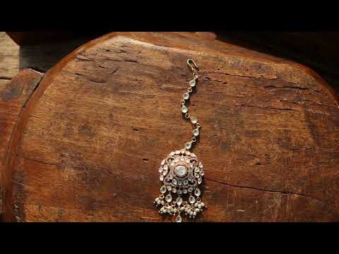 Dharmi Polki Maangtikka