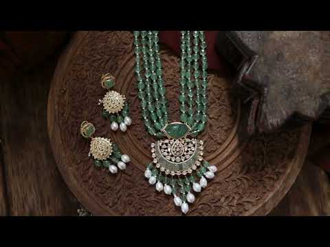 Amna Mint Silver Necklace Set