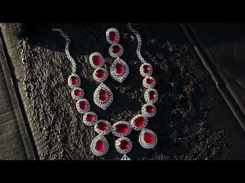Molly Red Statement Necklace Set