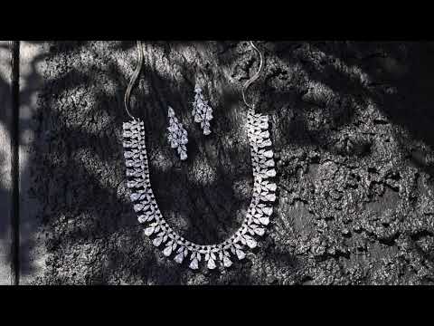 Noelle Faux Diamond Necklace Set