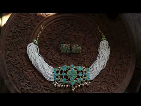 Airam Firoza Silver Necklace Set