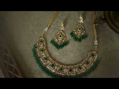 Iba Green Jadau Necklace Set