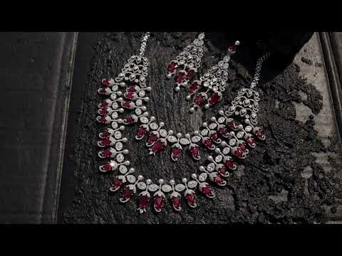 Poppy Pink Necklace Set