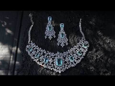 Adele Victorian Necklace Set