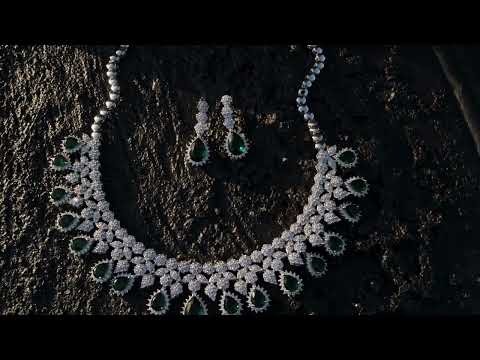 Lillian Green Necklace Set