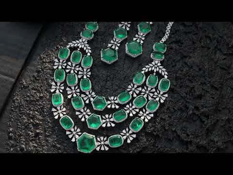 Hadley Green Victorian Necklace Set
