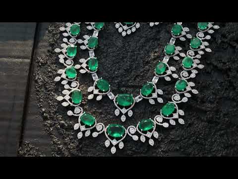 Avery Layered Green Necklace Set
