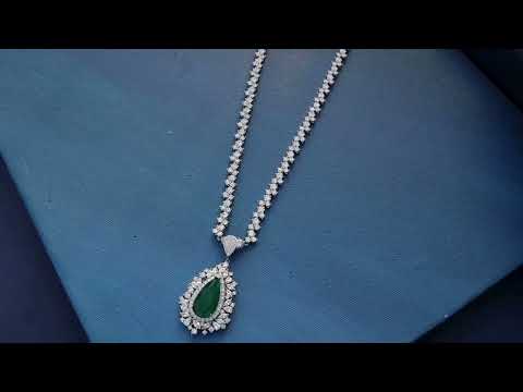 Darcy Green Pendant Necklace