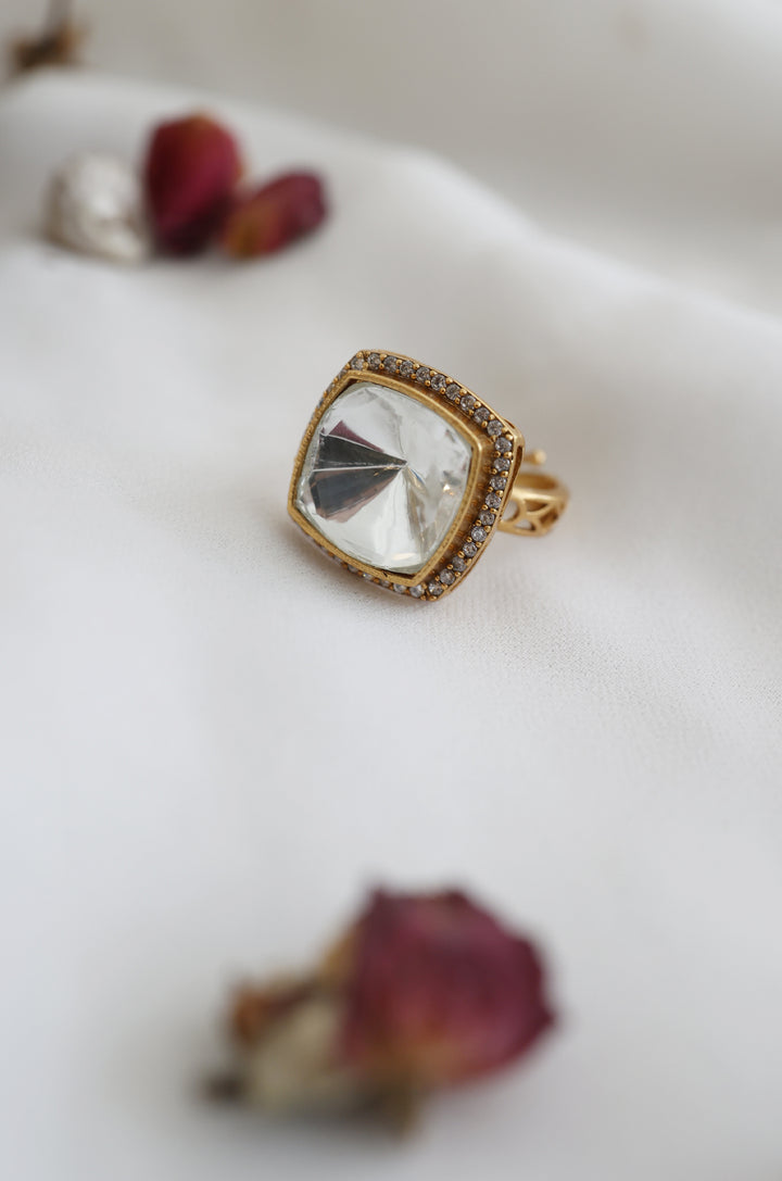 Lekhika Victorian Polki Ring