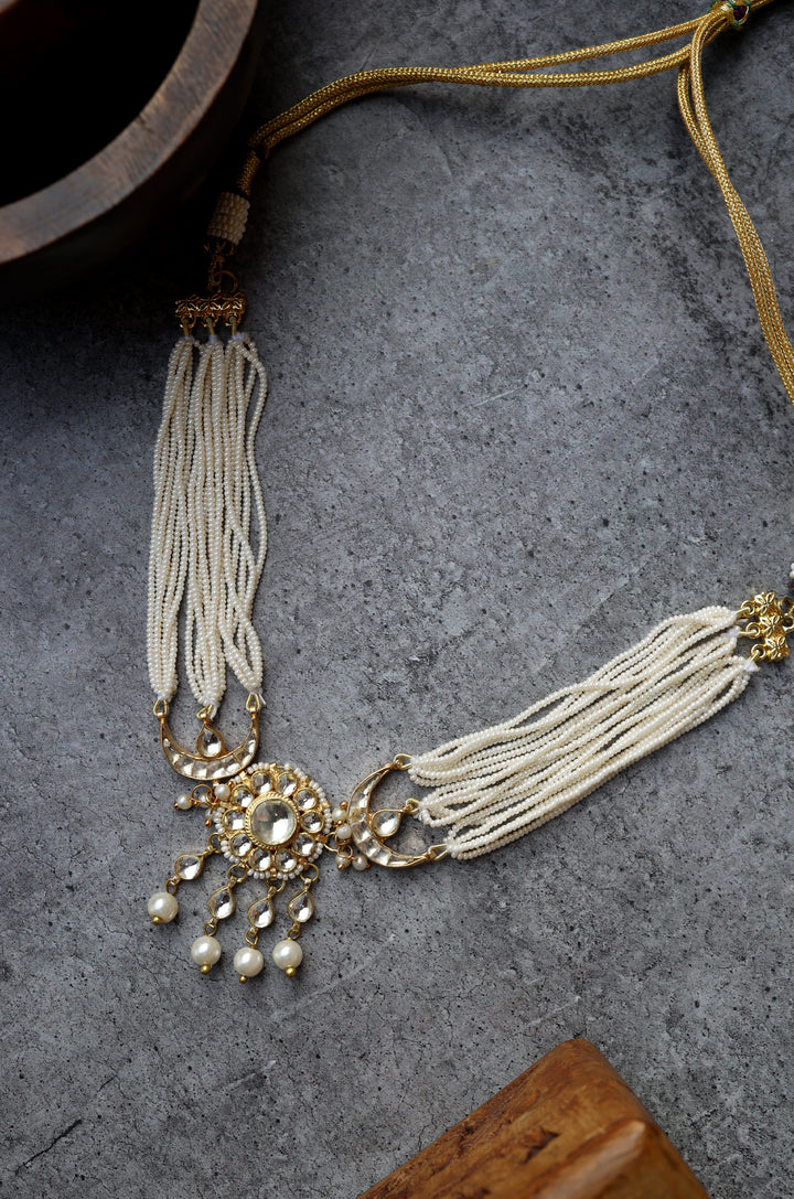 Ila Kundan Choker Necklace