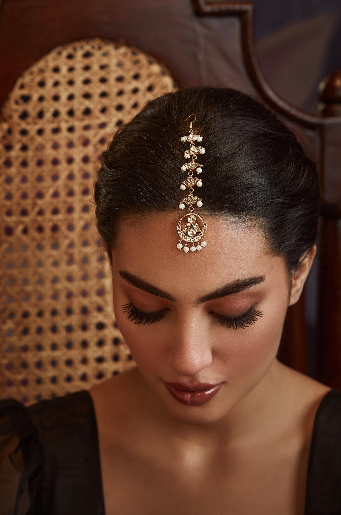 Sheeshpatti MaangTikka Hair Style Inspiration For The Brides To Be |  Threads - WeRIndia